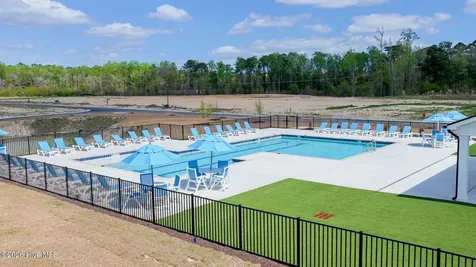 436 Oak Knoll Drive Jacksonville NC 28546