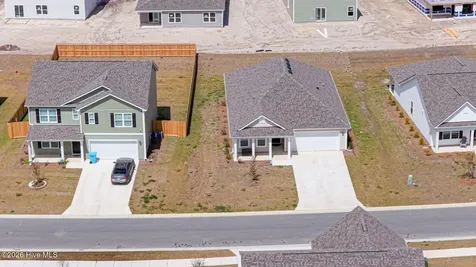 436 Oak Knoll Drive Jacksonville NC 28546