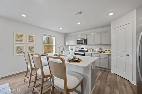 532 Sandy Hollow Drive Jacksonville NC 28540