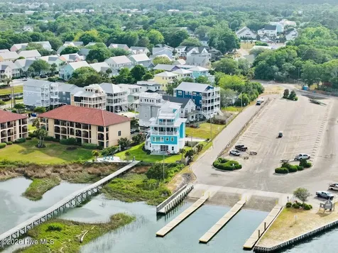 300 Spencer Farlow Drive Carolina Beach NC 28428