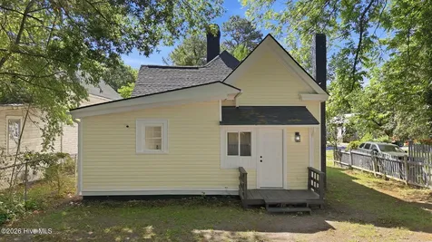 205 Hill Street NE Wilson NC 27893
