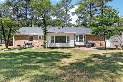 1904 Pinemont Circle Goldsboro NC 27534