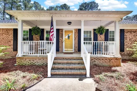 1904 Pinemont Circle Goldsboro NC 27534