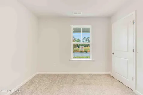 434 Oak Knoll Drive Jacksonville NC 28546