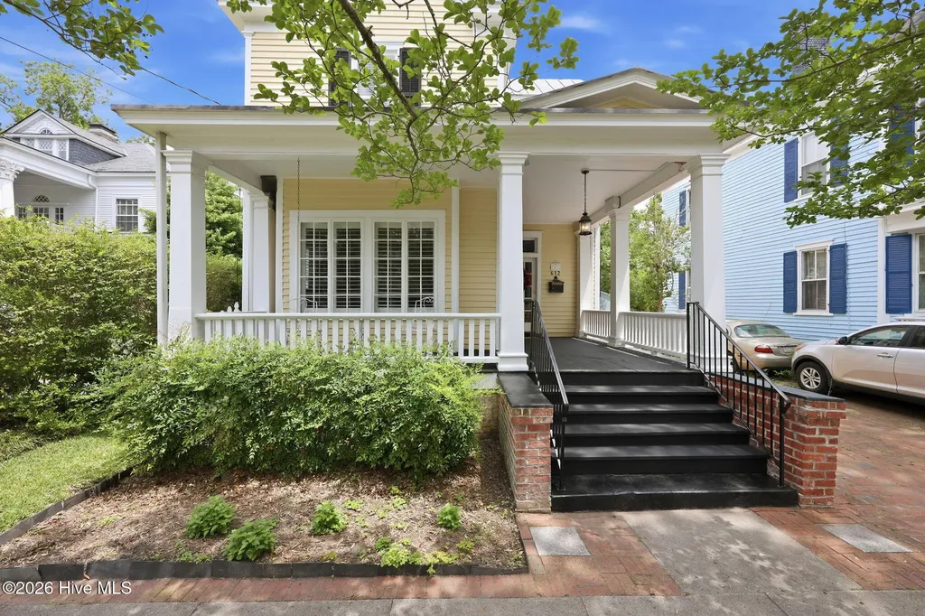 612 Craven Street New Bern NC 28560