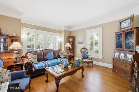 612 Craven Street New Bern NC 28560