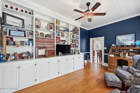 612 Craven Street New Bern NC 28560