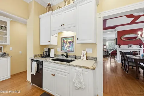 612 Craven Street New Bern NC 28560