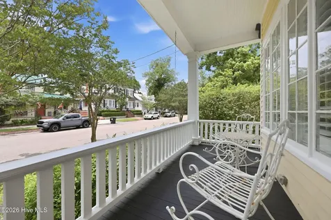 612 Craven Street New Bern NC 28560