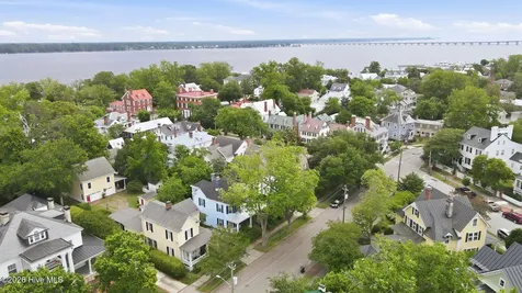 612 Craven Street New Bern NC 28560