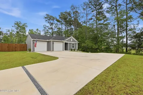 5256 Soybean Drive NE Winnabow NC 28479