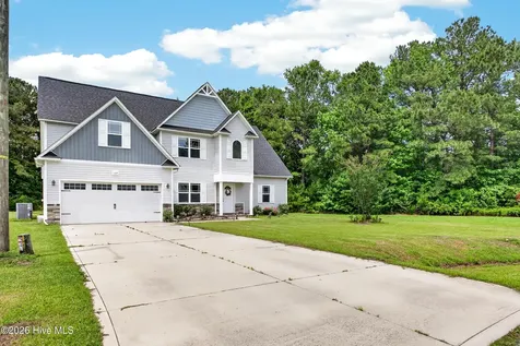 107 Pegasus Place N Jacksonville NC 28540