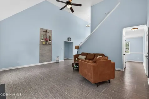 107 Pegasus Place N Jacksonville NC 28540