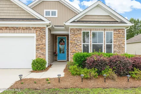 1849 Bards Drive SE Bolivia NC 28422