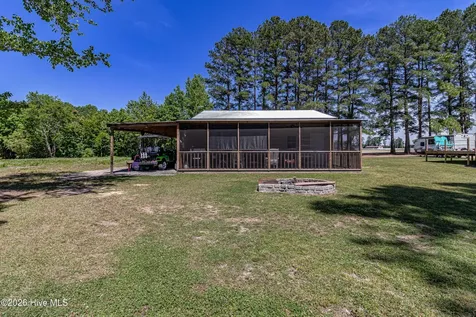 1152 Nc 124 Macclesfield NC 27852