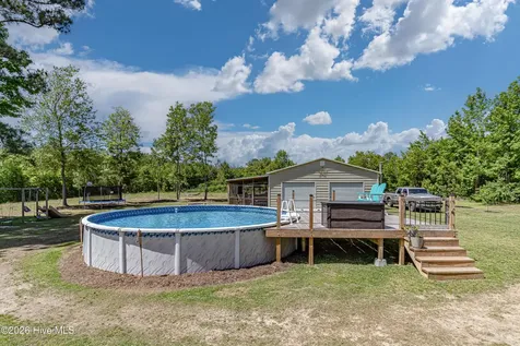 1152 Nc 124 Macclesfield NC 27852