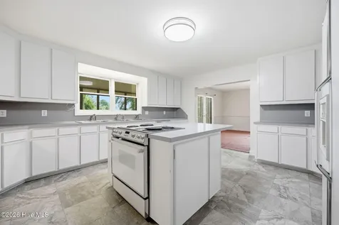 4269 Gilead Shores Road Blounts Creek NC 27814