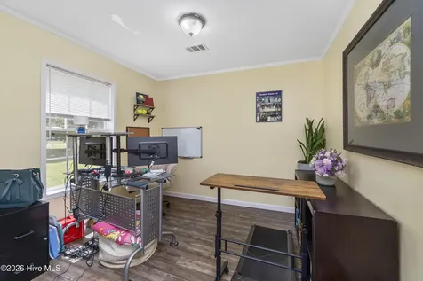 100 W Adelaide Court Elizabeth City NC 27909