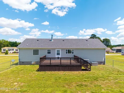 100 W Adelaide Court Elizabeth City NC 27909