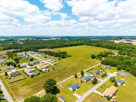 100 W Adelaide Court Elizabeth City NC 27909