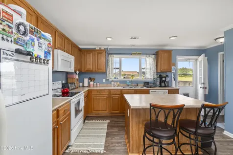 100 W Adelaide Court Elizabeth City NC 27909