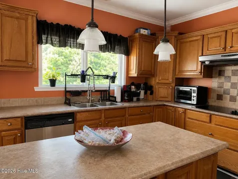 1198 Kenan Weeks Road Newton Grove NC 28366