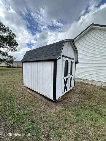 1198 Kenan Weeks Road Newton Grove NC 28366