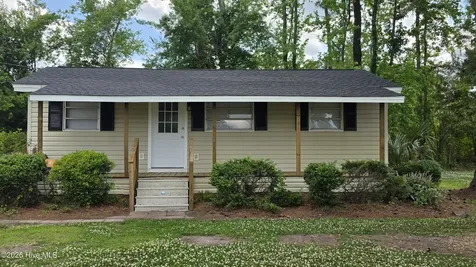 3748 Walter Todd Road Clarendon NC 28432