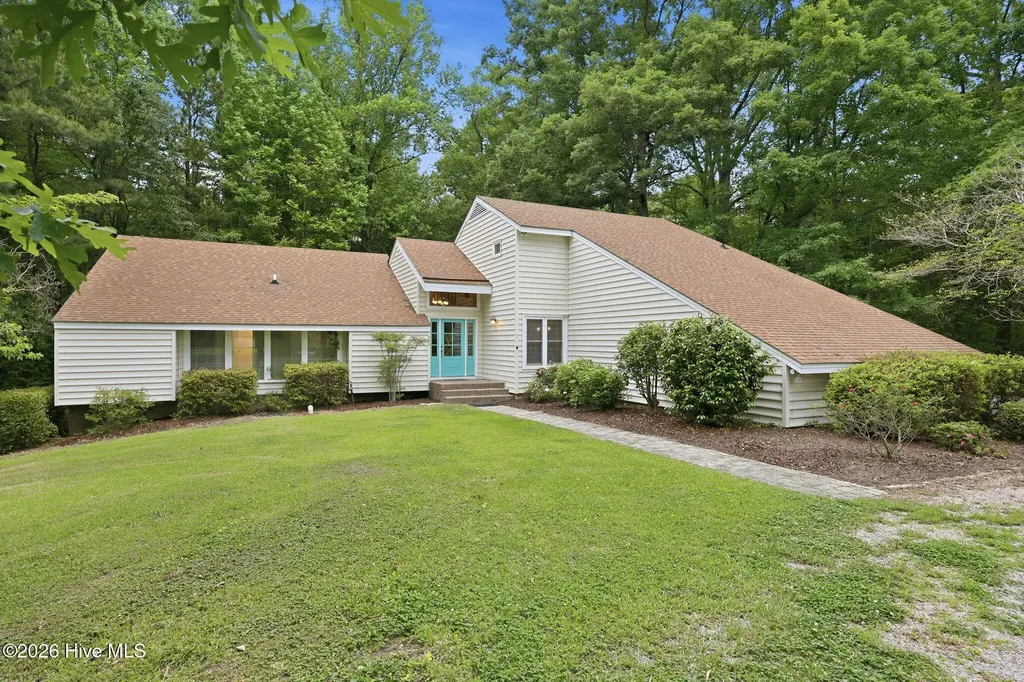 424 Camelia Drive Washington NC 27889