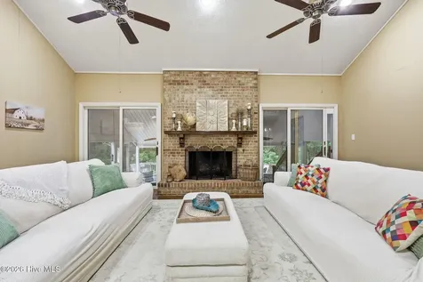 424 Camelia Drive Washington NC 27889