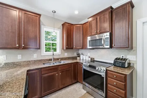 107 Mckinnon Place Jacksonville NC 28540