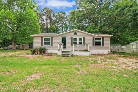 427 Baker Drive SW Supply NC 28462
