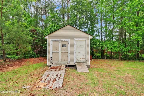 427 Baker Drive SW Supply NC 28462