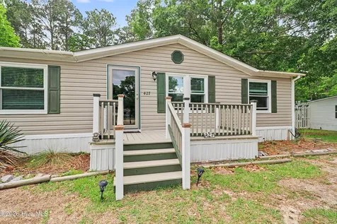 427 Baker Drive SW Supply NC 28462