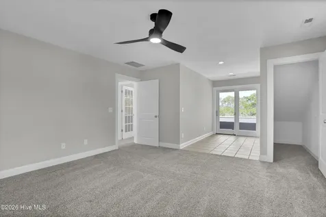 1469 Royal Tern Drive Hampstead NC 28443