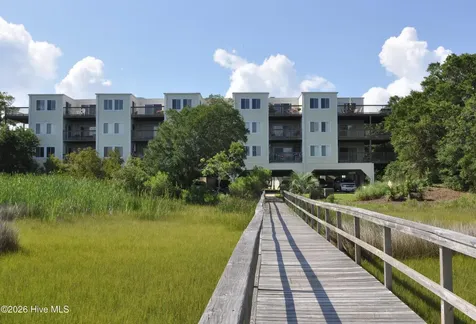 650 Salter Path Road Pine Knoll Shores NC 28512