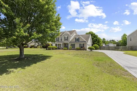 208 Gelynda Court Holly Ridge NC 28445