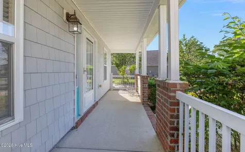 2113 Eleuthera Way Elizabeth City NC 27909