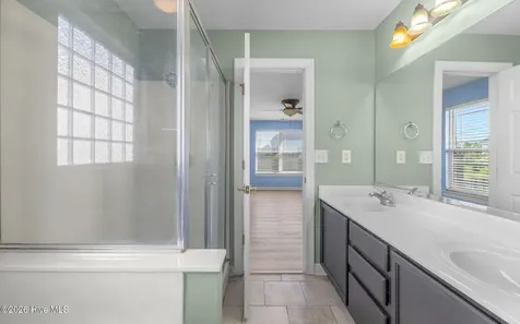 2113 Eleuthera Way Elizabeth City NC 27909