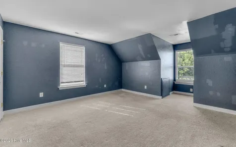 2113 Eleuthera Way Elizabeth City NC 27909