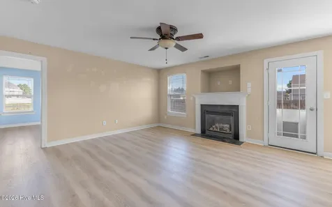 2113 Eleuthera Way Elizabeth City NC 27909