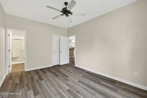 1034 Avenshire Circle Wilmington NC 28412
