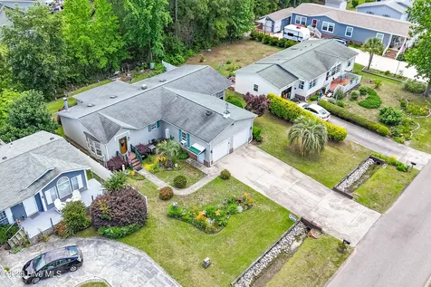 905 Palmer Drive Calabash NC 28467