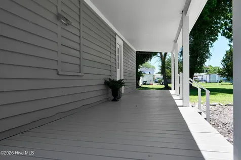 319 W Grubb Street Hertford NC 27944