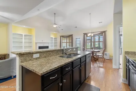 4180 Cambridge Cove Road SE Southport NC 28461