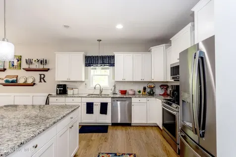 213 Creek View Circle Sneads Ferry NC 28460