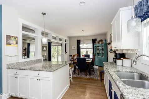 213 Creek View Circle Sneads Ferry NC 28460
