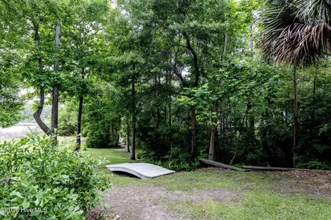 213 Creek View Circle Sneads Ferry NC 28460
