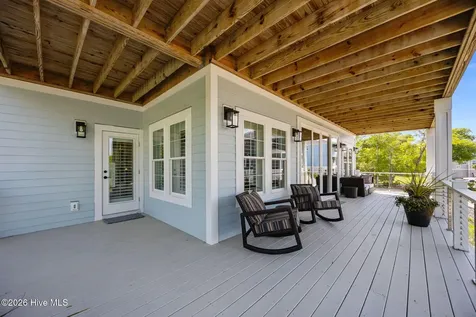 10508 Coast Guard Road Emerald Isle NC 28594