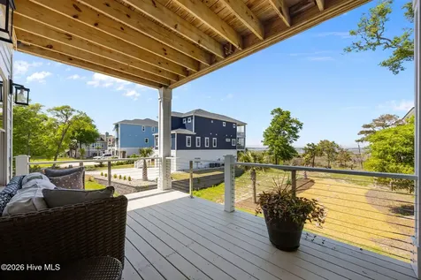 10508 Coast Guard Road Emerald Isle NC 28594